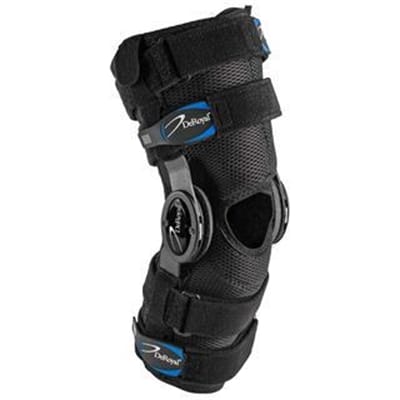 Fitness Mania - DeRoyal Warrior 2 Knee Brace Half Wrap