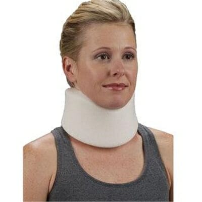 Fitness Mania - Deroyal Soft Foam Cervical Collar