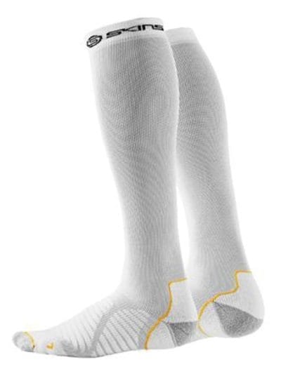 Fitness Mania - Skins Essentials Compression Socks - White