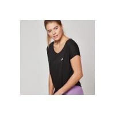 Fitness Mania - Myprotein Women’s Core Scoop Hem T-Shirt – Black