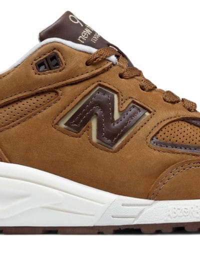 Fitness Mania - 990v2 New Balance Men's Lifestyle Shoes - M990DVN2