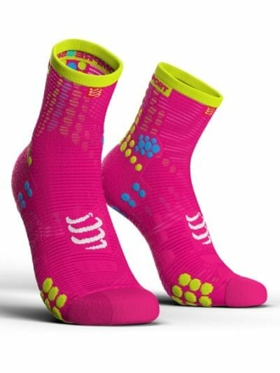 Fitness Mania - Compressport Pro Racing V3.0 - High Cut Running Socks - Fluo Pink