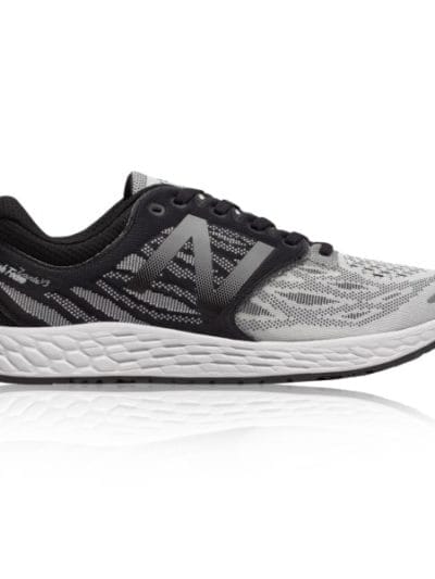 Fitness Mania - New Balance Fresh Foam Zante V3 - Mens Running Shoes - White/Black