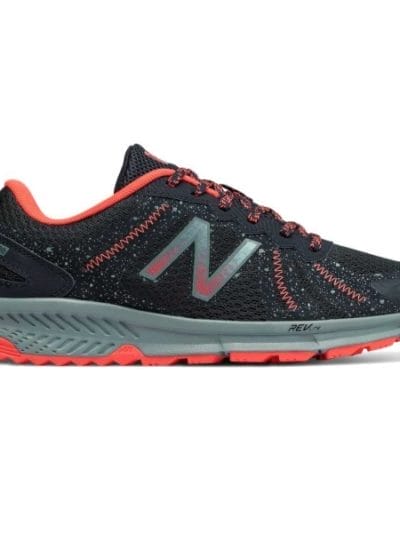 Fitness Mania - New Balance 590v4 Trail - Womens Trail Running Shoes - Galaxy/Pink