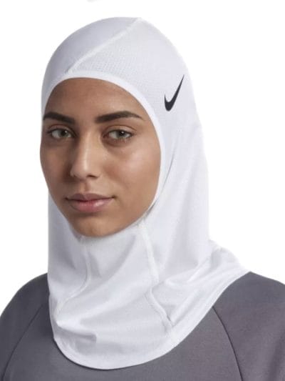Fitness Mania - Nike Pro Hijab - Womens Training Accessory - White/Black