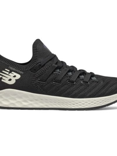 Fitness Mania - New Balance Fresh Foam Zante Trainer - Womens Running Shoes - Black/White