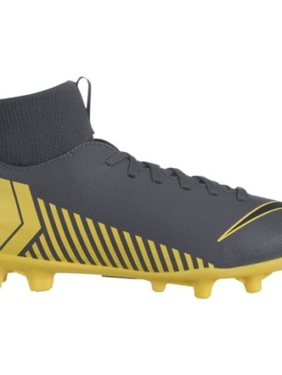 Fitness Mania - Nike Jr Superfly VI Club MG - Kids Football Boots - Dark Grey/Black/Opti Yellow