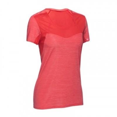 Fitness Mania - FH500 Helium Women's fast hiking t-shirt - Pink