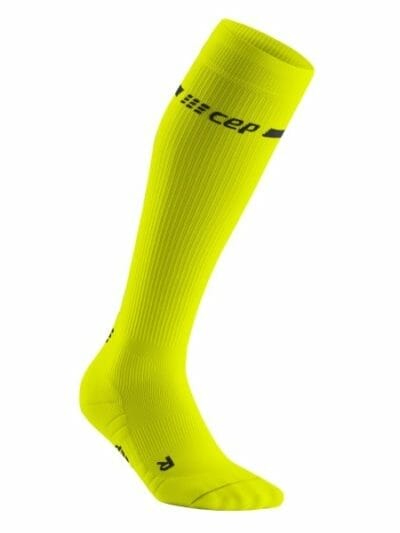 Fitness Mania - CEP Neon Compression Running Socks - Yellow