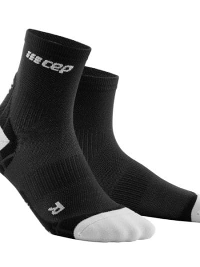 Fitness Mania - CEP Ultra Light V2 Short Cut Running Socks - Black/Grey