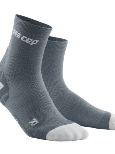 Fitness Mania - CEP Ultra Light V2 Short Cut Running Socks - Light Grey/Grey