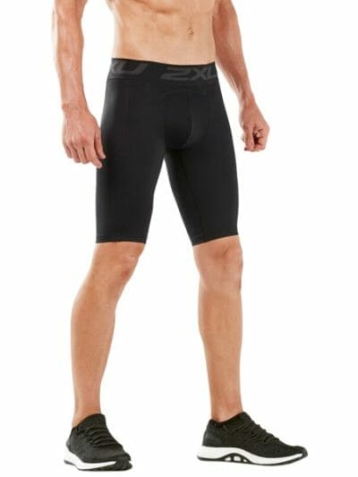Fitness Mania - 2XU Mens Accelerate Compression Shorts - Black/Silver