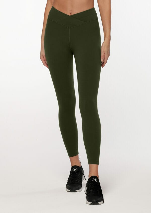 Fitness Mania - Wrap Waistband Ankle Biter Leggings