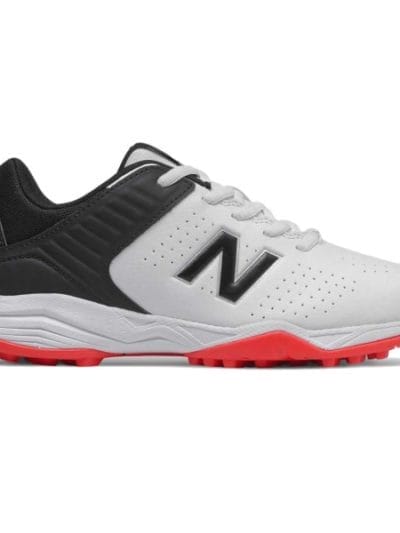 Fitness Mania - New Balance 4020v2 - Kids Cricket Shoes