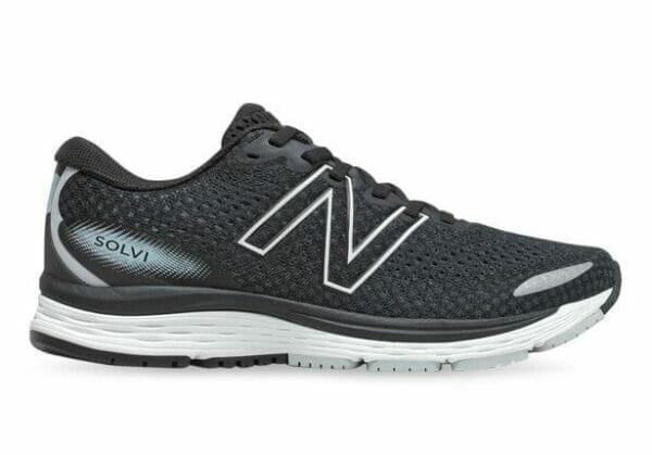 Fitness Mania - New Balance Solvi V3 Womens Black White