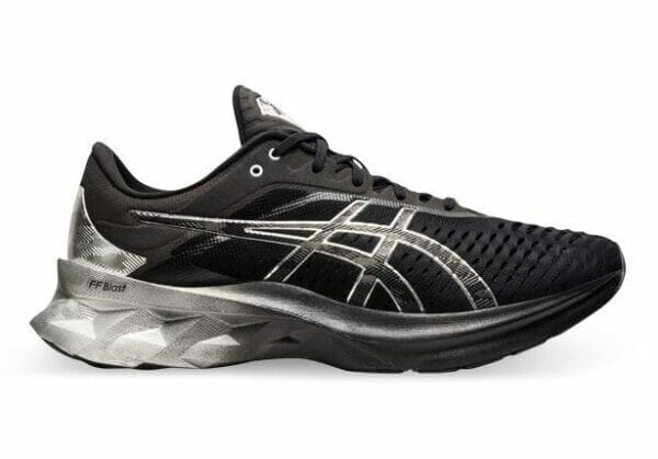 Fitness Mania - Asics Novablast Platinum Mens Black Pure Silver