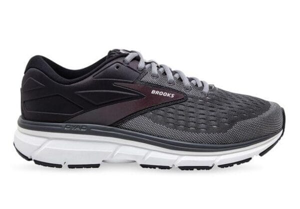 Fitness Mania - Brooks Dyad 11 (2E) Mens Blackened Pearl Red