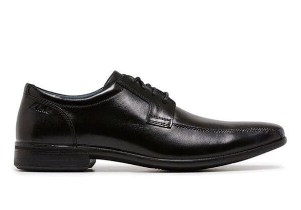 Fitness Mania - Clarks Camden Senior Black