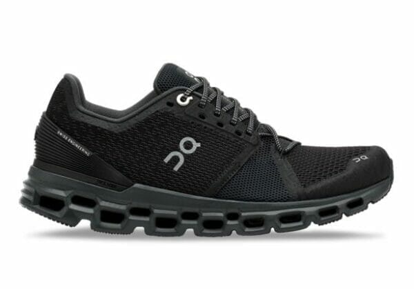 Fitness Mania - On Running Cloudstratus Mens Black  Shadow