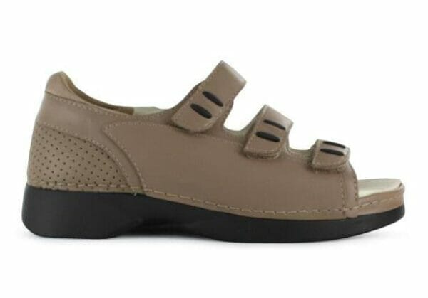 Fitness Mania - Propet Pedwalker 14 (D) Womens Taupe