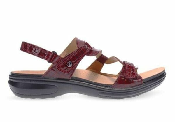 Fitness Mania - Revere Miami Womens Red Croc