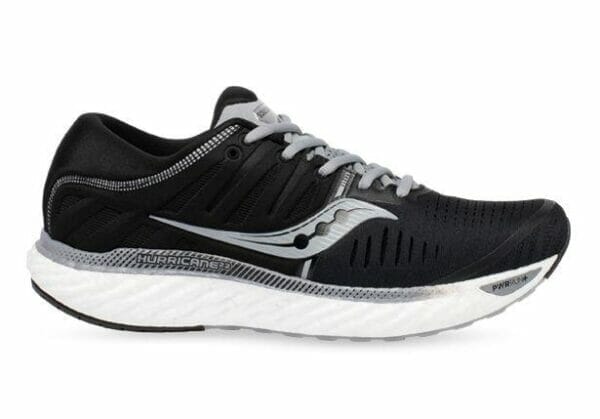 Fitness Mania - Saucony Hurricane 22 Black White Mens Black White