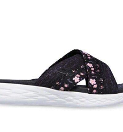 Fitness Mania - Skechers On The Go 600 Blooms Womens Black White