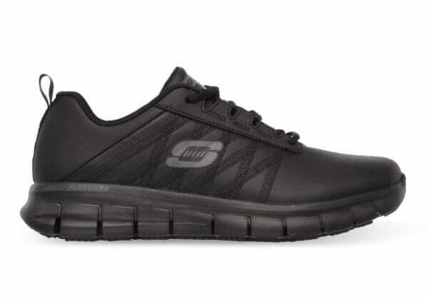 Fitness Mania - Skechers Sure Track Erath Womens Black