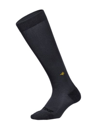 Fitness Mania - 2XU Unisex Compression Flight Socks