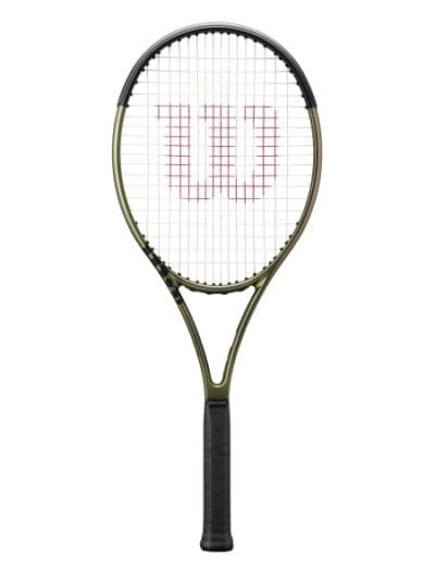 Fitness Mania - Wilson Blade 104 v8 Tennis Racquet