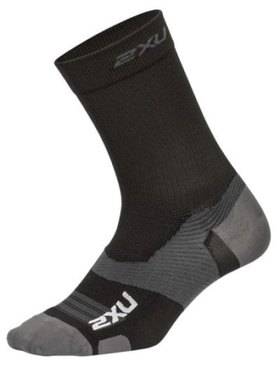 Fitness Mania - 2XU Vectr Ultralight Crew - Unisex Running Socks