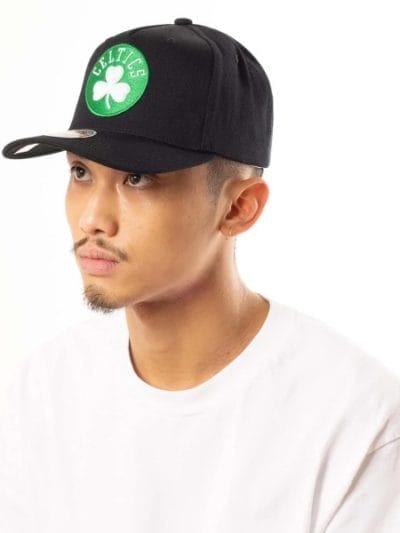 Fitness Mania - Mitchell & Ness Boston Celtics Classic Red Snapback Basketball Cap
