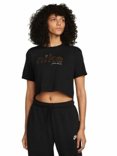 Fitness Mania - Nike Sportswear Womens Cropped T-Shirt